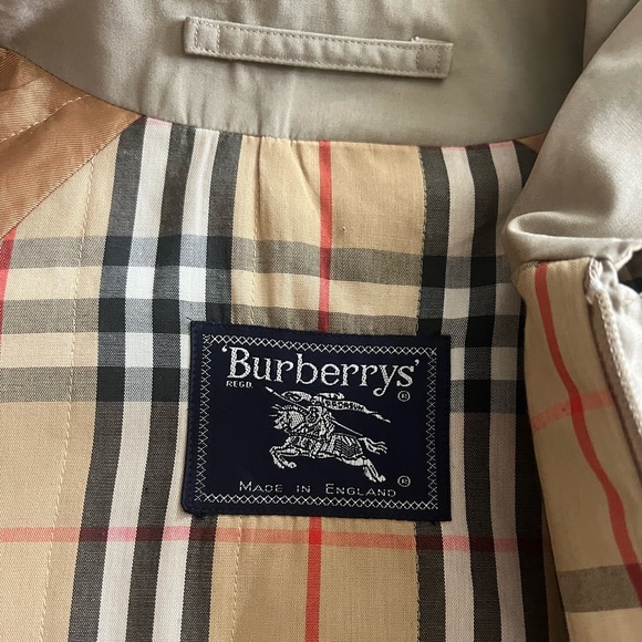 Authentic Men’s Burberry Zip Up Jacket/ Lightweight Coat size 48 (XXL) - Picture 4 of 12